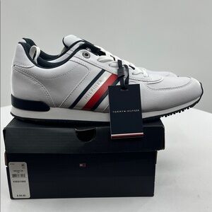 Tommy Hilfiger Men's White and Navy Sneakers